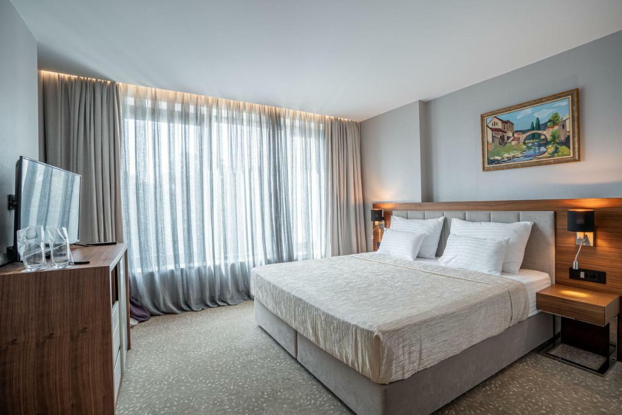 Hotel Tonanti วรินรัชกา บานยา ภายนอก รูปภาพ