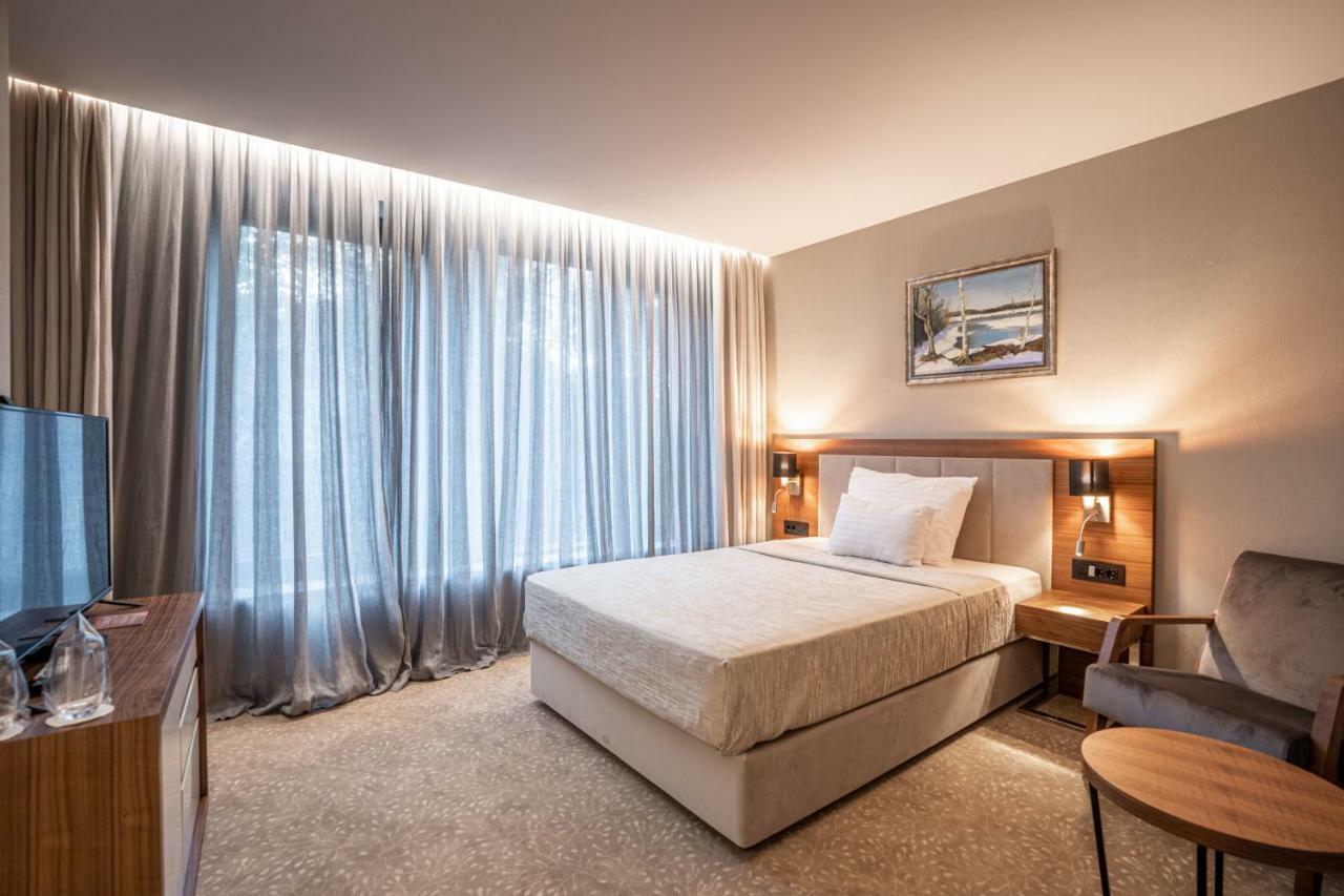 Hotel Tonanti วรินรัชกา บานยา ภายนอก รูปภาพ